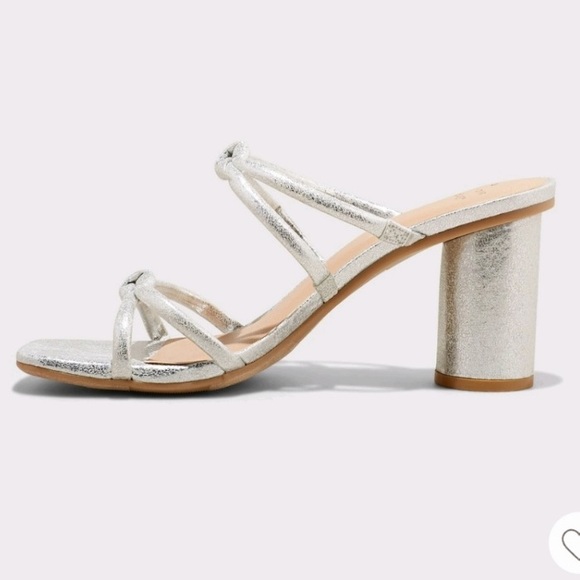 Chrome🖤 knot chunky square toe chunky heels NWT - Picture 14 of 15